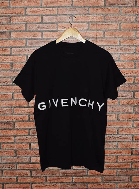 givenchy t shirt fit|vintage Givenchy t shirt.